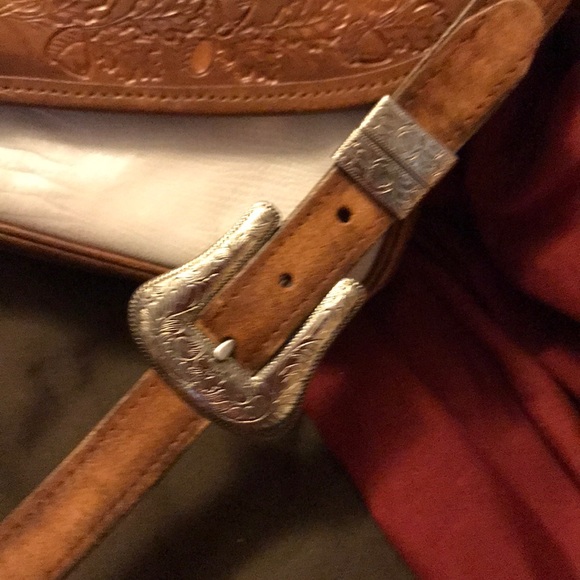 Carlo Fiori Vintage Crossbody Leather Bag size 11x6x2.5 - Picture 3 of 8